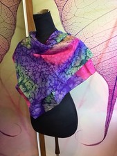 Seidentuch Handarbeit Unikat 100% Seide Silk Hand-Painted 90 x 90 cm Neu