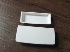 Regal mit geheimfach versteck