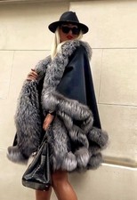 Pelzmantel/Mantel aus