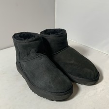 UGG Damen Classic Shearling