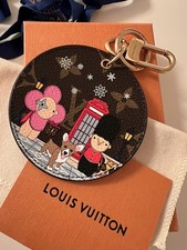 Louis Vuitton Illustre  Xmas Taschenschmuck Taschenanhänger Anhänger Charm Neu