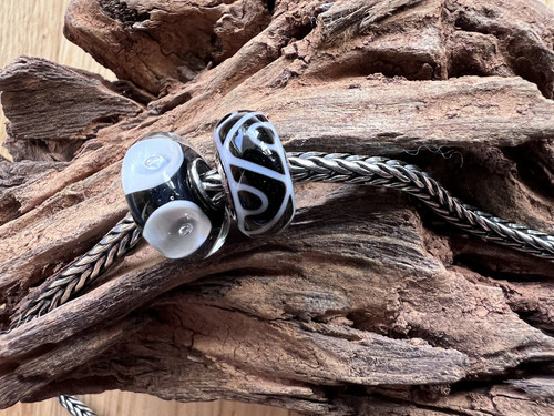 Neu 2er set - 🌟neu, trollbeads