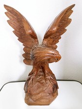 Große Holzfigur Adler auf Felsen Handarbeit Erwin Pescosta von 1979 (46 cm)