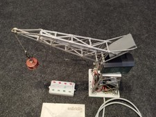 Märklin H0 7051 elektrischer Portalkran/Drehkran mit Magnet