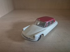 Siku Plastik V76 Citroen DS 19 weiß/rot