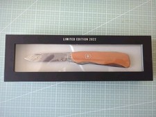 VICTORINOX Messer Special Picknicker Damast Limited Edition 2022 0.8301.J22