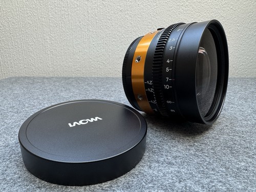 Laowa 33x front anamoprphic - 1,33x,