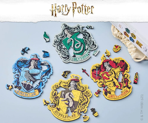 House crests vier - house,
