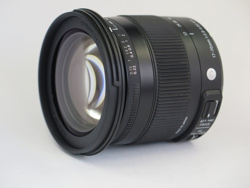 Sigma 70mm 4 dc - 17-70mm,