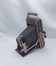 Alte Balgenkamera CERTIX mit