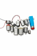 12x 3 / 3.7 / 6V Mini 130