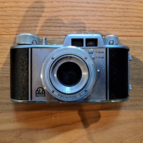Analoge kamera akarette - kamera, ii