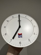 Braun Radiowecker weiß 