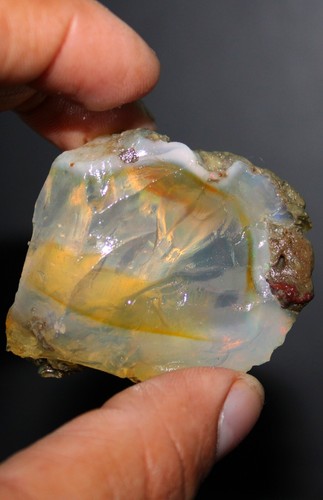 Opal grober natürlicher