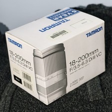 Neu Tamron schwarz B011 18-200
