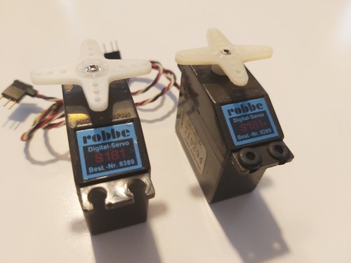Robbe servos 181 - 181, altes