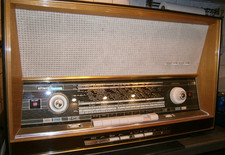 Saba Röhrenradio Meersburg