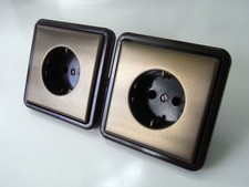 zwei Kopp Steckdosen zweifarbig