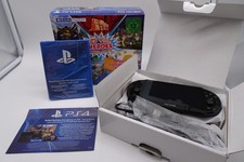 Sony PS Vita HEROES MEGA PACK schwarz inkl OVP (+ 5 Spiele) - CiB, NW, Geprüft!