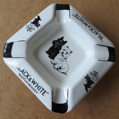 Black white scotch whisky - black, &