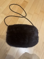 Muff Aus Dunkelbraunem