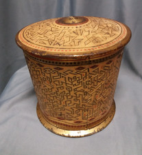 alte Blechdose Jacobs Kaffee - wunderbar mit Deckel reich geprägt ca. 1950-60er