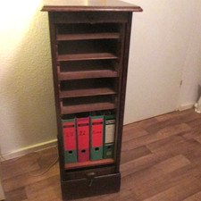 Rollschrank--