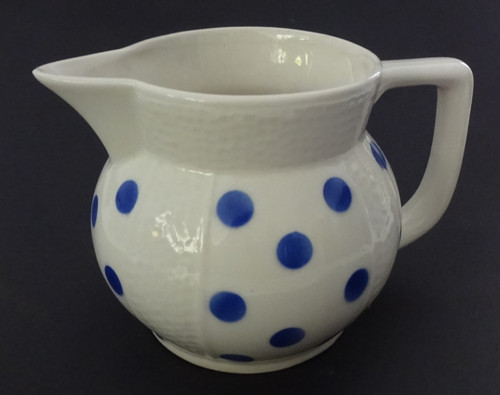Keramikkrug weiß mit blauen