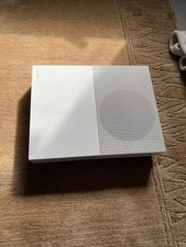 Xbox One S 500 GB Weiß (Modell 1681) Ohne jegliches Zubehör