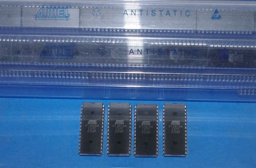 Stück atmel at28c64 - 4,