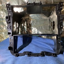 Doppel DIN Radioschacht Radioblende  Golf 5  Konsole Armaturenbrett 1k0 858 005B