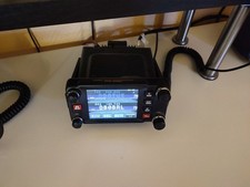 Yaesu FTM-400 Transceiver