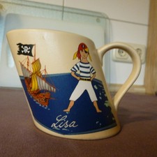 Tasse Namensbecher „Lisa“ schiefe Form unbenutzt