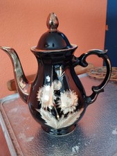 Alte Schwarz/Goldfarbene Kaffeekanne mit Blumenmotiv