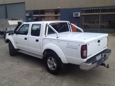 D22 Nissan Navara Ute Lid Gas