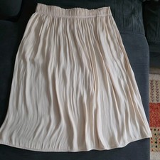 H&M  Rock,Plissee,Falten