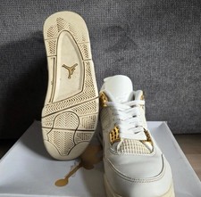 Nike Air Jordan 4 Retro