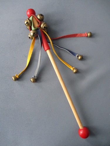 Alte ddr harlekin rassel - alte,