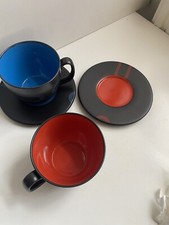 2 x Ikea Sorla Jumbotassen Kaffeetassen mit Untertassen blau Rot /schwarz Record
