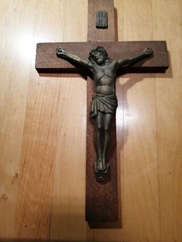 Kreuz holz und - kreuz,