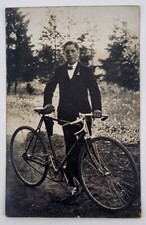 Mann mit Fahrrad Foto 20/30er