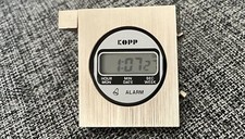 Digital LCD Wecker KOPP QUARTZ Antimagnetic Vintage  80er Gebürstet, Lederetui