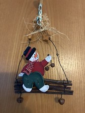 Schneemann mit Glöckchen