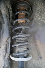 2x VW Golf 3 1H 1E Cabrio Federbein Stoßdämpfer hinten rechts + links 