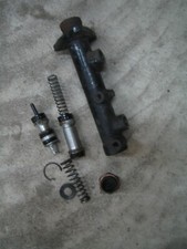 Vom Unimog 425 Hauptbremszylinder FAG 55231 34 muss überholt werden wird  (1665)