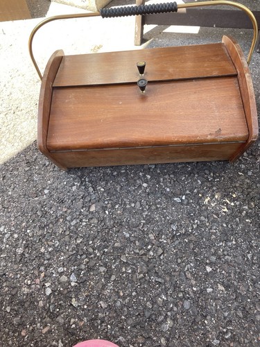 Holz nähkorb braun mit griff - holz,