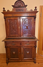 Antiker Wohnzimmer Schrank /Buffet aus den 20iger Jahren im originalen Zustand