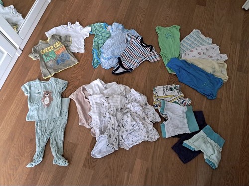 Babykleidung neugeborener