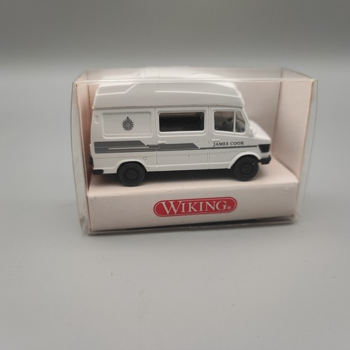 Mercedes benz 207 james cook - mercedes,