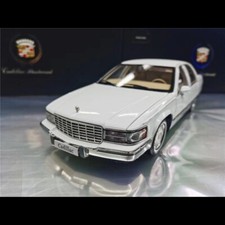 Original 1:18 Cadillac